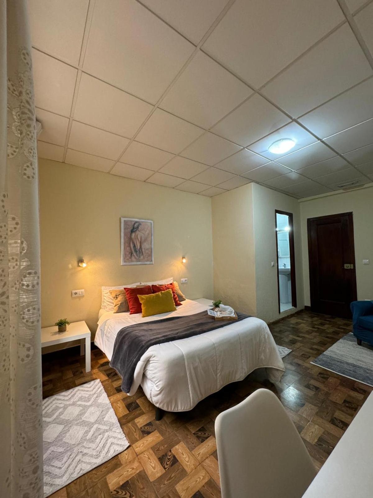 Hostal Real Виго Екстериор снимка